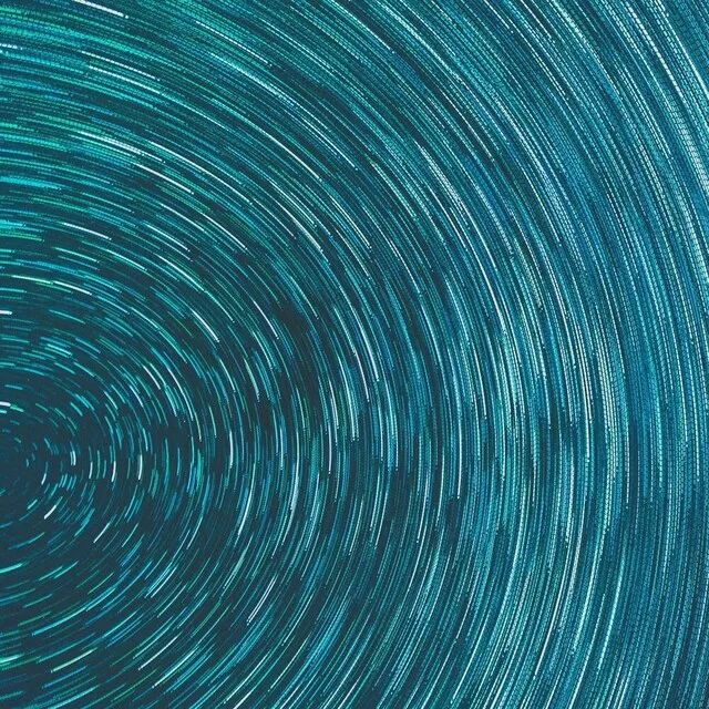 Imagem colorida psicodélica remontando ao digital